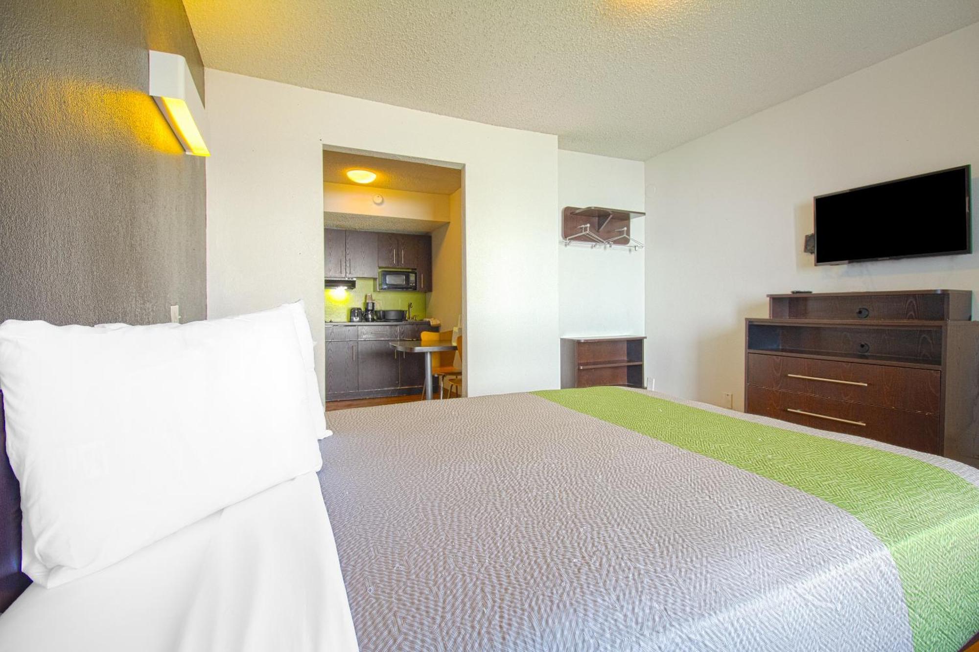 Studio Inn Extended Stay Oklahoma City Airport By Oyo Zewnętrze zdjęcie
