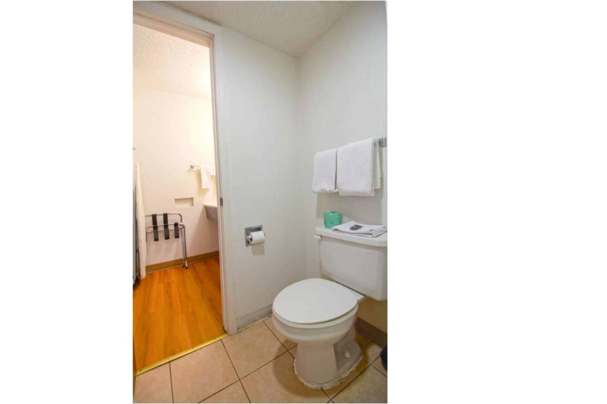 Studio Inn Extended Stay Oklahoma City Airport By Oyo Zewnętrze zdjęcie