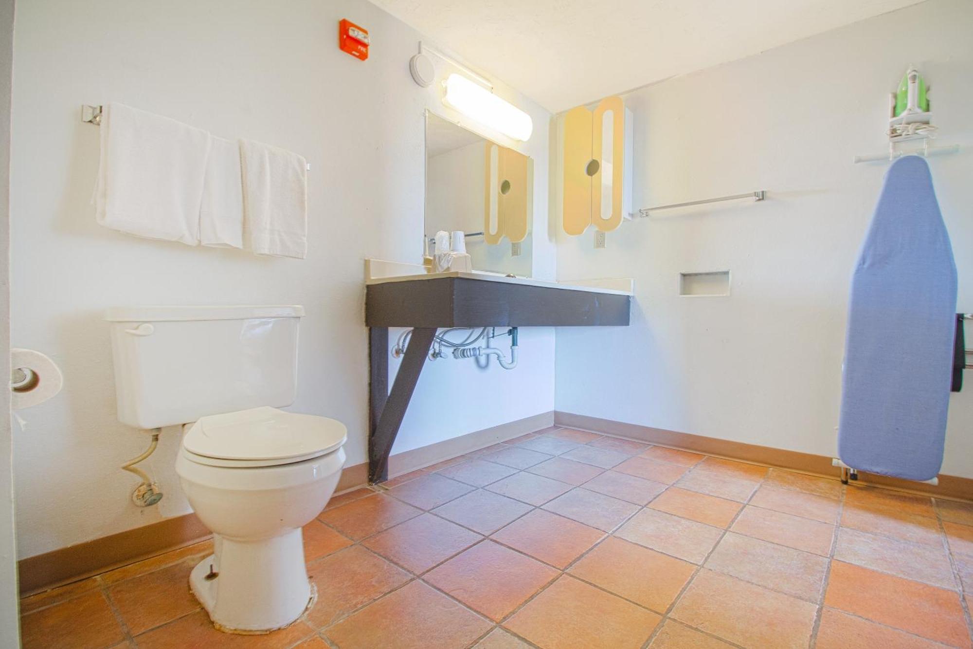 Studio Inn Extended Stay Oklahoma City Airport By Oyo Zewnętrze zdjęcie